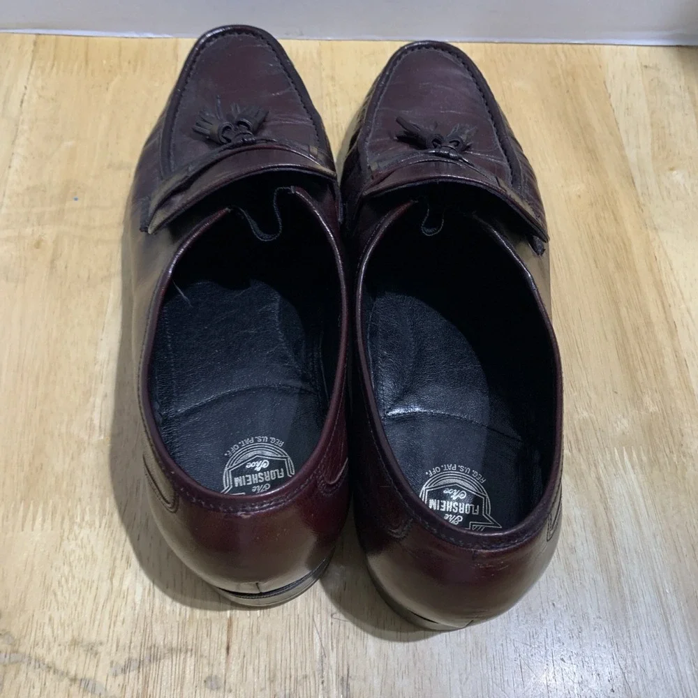 Florsheim Shoes Men Size 10.5 D Loafers Maroon Leather Slip On Dress Formal